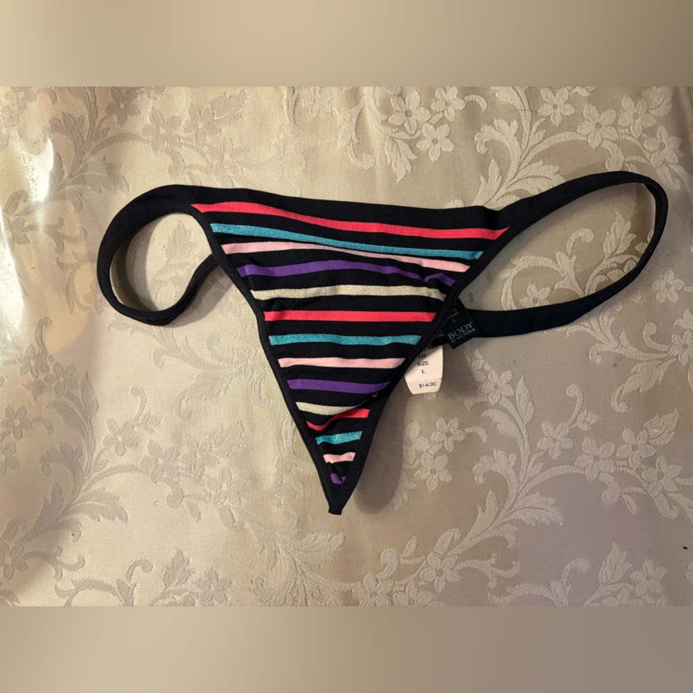 Victoria's Secret Black and Red Panties Intimates